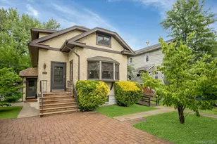 189 D Edgewater Park, Bronx, NY 10465 - Photo 2