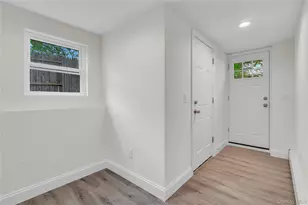 15 Glenwood Ln, Huntington, NY 11743 - Photo 12