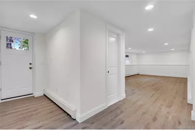 15 Glenwood Lane, Huntington, NY 11743 - Photo 14