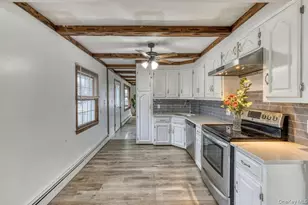 70 Sycamore Ln, Levittown, NY 11756 - Photo 6