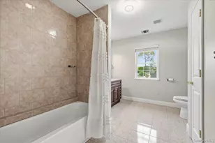 8 Manhattan Ave, Centereach, NY 11720 - Photo 28
