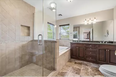 8 Manhattan Avenue, Centereach, NY 11720 - Photo 20