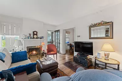 31 Lynton Place, White Plains, NY 10606 - Photo 4