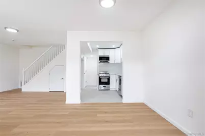 33 Marc Street, New York, NY 10314 - Photo 6