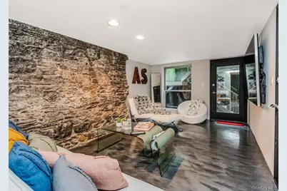 224 E 14th Street #1, New York, NY 10003 - Photo 18