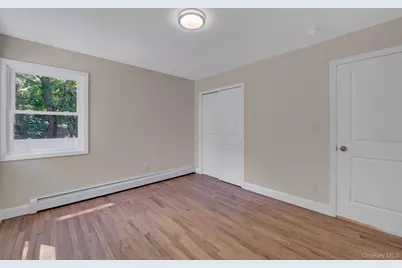 11 Parkwood Road, Westbury, NY 11590 - Photo 10