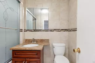 76-01 113th St, Forest Hills, NY 11375 - Photo 12
