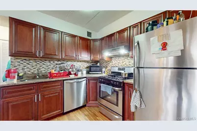 76-01 113th Street #6D, Forest Hills, NY 11375 - Photo 4