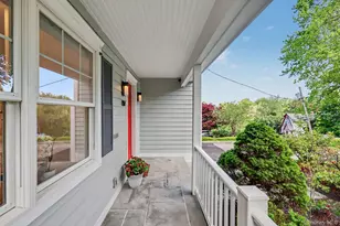 152 Lee Rd, Scarsdale, NY 10583 - Photo 2