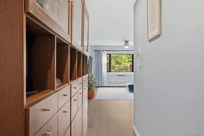 2261 Palmer Avenue #4L, New Rochelle, NY 10801 - Photo 18
