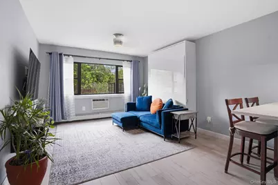 2261 Palmer Avenue #4L, New Rochelle, NY 10801 - Photo 2