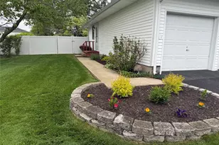 15 Donald St, Port Jefferson Station, NY 11776 - Photo 4