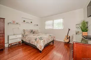 132 Litchfield Ave, Babylon, NY 11702 - Photo 10