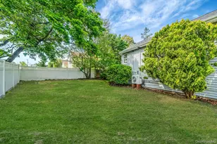 52 Garden Ln, Centereach, NY 11720 - Photo 22