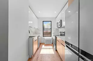 90-16 102nd St, Richmond Hill, NY 11418 - Photo 14