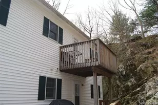 36 E Washington Pl, White Plains, NY 10603 - Photo 12