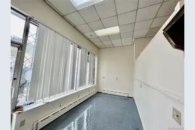 85 McLean Avenue, Yonkers, NY 10705 - Photo 14