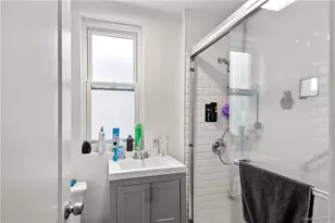 1225 Hollywood Ave, Bronx, NY 10461 - Photo 16