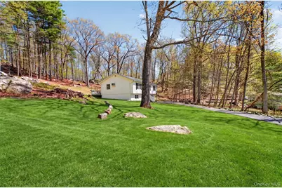 58 Englewood Terrace, Mahopac, NY 10541 - Photo 4