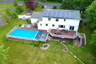 146 Wood St, Mahopac, NY 10541 - Photo 4