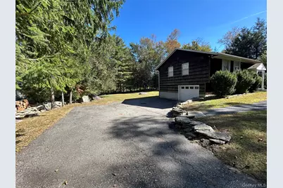 8 Center Road, Carmel, NY 10512 - Photo 18