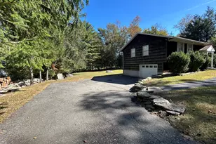 8 Center Rd, Carmel, NY 10512 - Photo 18
