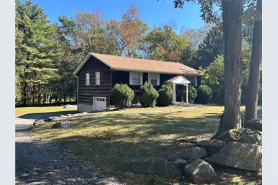 8 Center Road, Carmel, NY 10512 - Photo 2