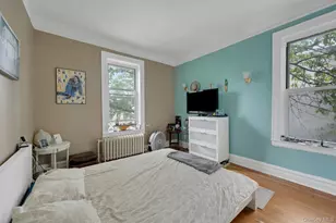 2798 Pond Pl, Bronx, NY 10458 - Photo 16