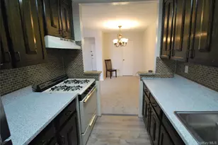 7 Balint Dr, Yonkers, NY 10710 - Photo 6