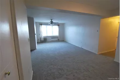 7 Balint Drive #625, Yonkers, NY 10710 - Photo 4