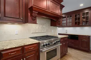 26 Plumwood Rd, Briarcliff Manor, NY 10510 - Photo 12