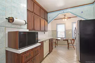 1087 Pierce Ave, Bronx, NY 10461 - Photo 18