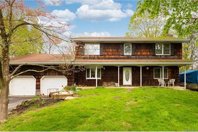 148 Palmer Circle, Poughquag, NY 12570 - Photo 1