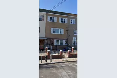 275 Balcom Avenue, Bronx, NY 10465 - Photo 1