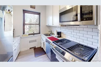 50 White Oak Street #4B, New Rochelle, NY 10801 - Photo 14