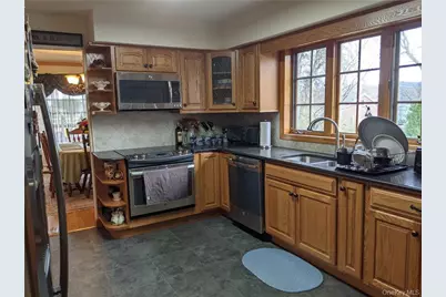 43 Villa Parkway, Highland Falls, NY 10928 - Photo 4