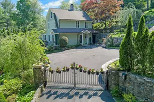 97 Underhill Rd, Scarsdale, NY 10583 - Photo 2