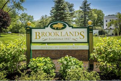 5 Brooklands #2-L - Photo 1
