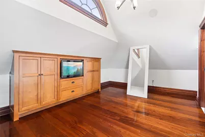 33 Livingston Avenue, Dobbs Ferry, NY 10522 - Photo 20