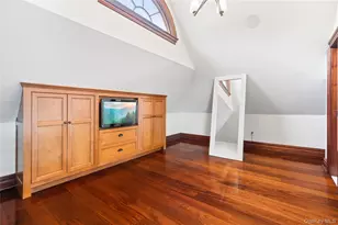 33 Livingston Ave, Dobbs Ferry, NY 10522 - Photo 20