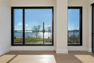 4 Lighthouse Lndg, Sleepy Hollow, NY 10591 - Photo 2