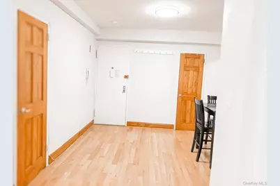 210 E 47th Street #7D, New York, NY 10017 - Photo 6