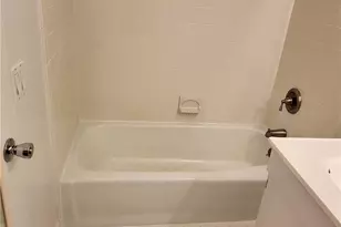 50 Dekalb Ave, White Plains, NY 10605 - Photo 8