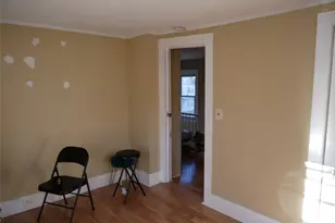 28 N Chestnut St, New Paltz, NY 12561 - Photo 2