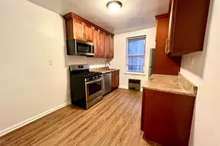 2080 Barnes Ave, Bronx, NY 10462 - Photo 2