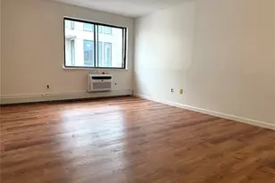 15 Greenridge Ave, White Plains, NY 10605 - Photo 14