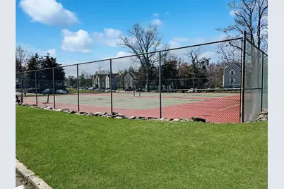 1004 Washington Green, New Windsor, NY 12553 - Photo 38