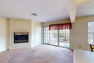 1004 Washington Green, New Windsor, NY 12553 - Photo 6