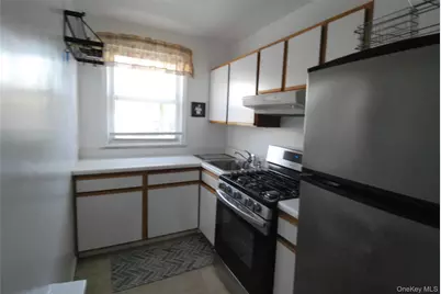 16 Wainwright Avenue #2A, Yonkers, NY 10710 - Photo 6