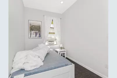 113 E 39th Street, New York, NY 10016 - Photo 18